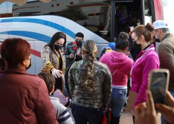 Replicarán en toda la frontera vacunación Laredo-Nuevo Laredo