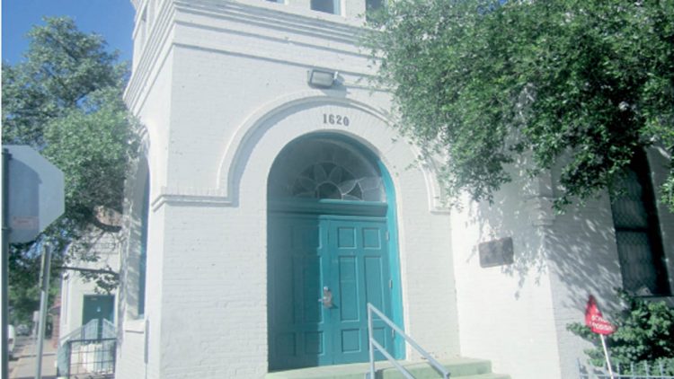 Otorgan reconocimientos a oficina de prensa de LISD