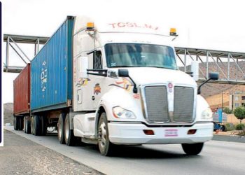 Se agudiza falta de choferes de tráiler