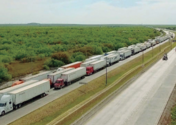 Intensifica DPS revisión a tráilers