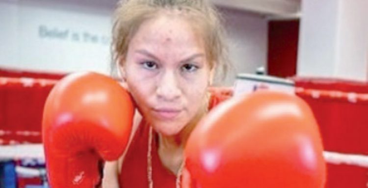 Una laredense se corona campeona mundial de boxeo