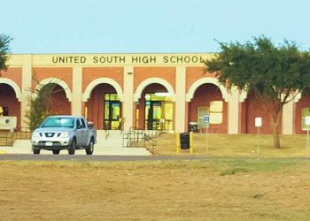 Arrestan a estudiante; tenía una ‘lista negra’