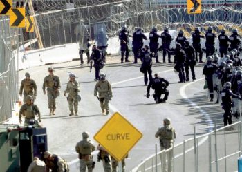 Sigue aumentando DHS personal en la frontera