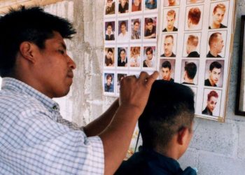 Estudiante de secundaria gana amparo contra el casquete corto en Michoacán