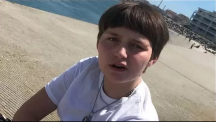 Un policía de Estados Unidos es acusado de matar de un tiro en la espalda a un niño de 12 años desarmado