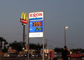 Vuelve a subir precio del galón de gasolina