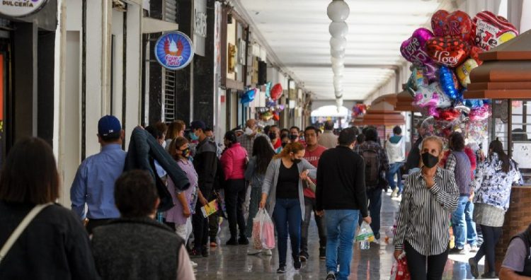 OMS estima 626 mil muertes ligadas al covid en México; casi duplican la cifra oficial