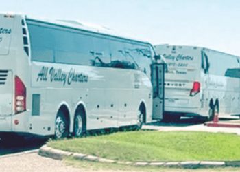 Inician deportaciones de indocumentados