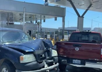 Arrestan del lado mexicano a dos ladrones de camionetas