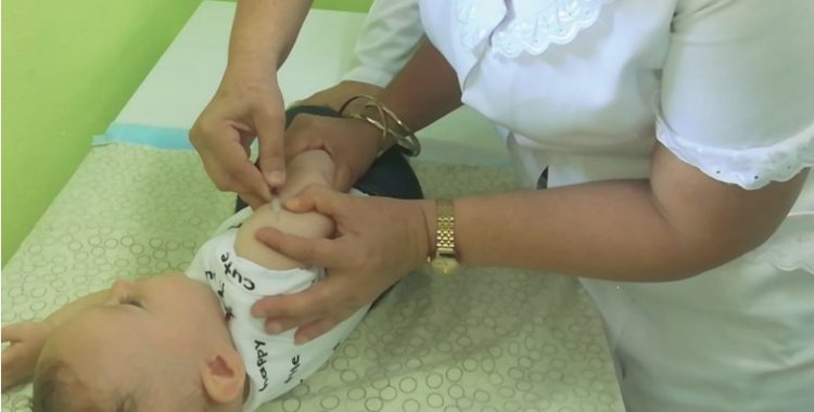 Llegan a Laredo vacunas covid para bebés