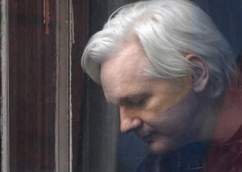 Julian Assange será extraditado a Estados Unidos; «es un día oscuro para la libertad de prensa», acusa WikiLeaks