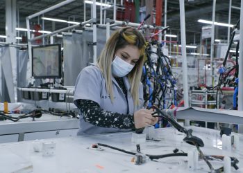 Llegan a Nuevo Laredo maquiladoras por ventaja laboral y geográfica