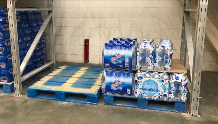 Empieza a escasear agua embotellada en Nuevo Laredo