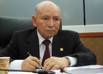 Ex gobernador Manuel Cavazos Lerma, en estado delicado de salud