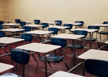 Temen brote de covid en escuelas