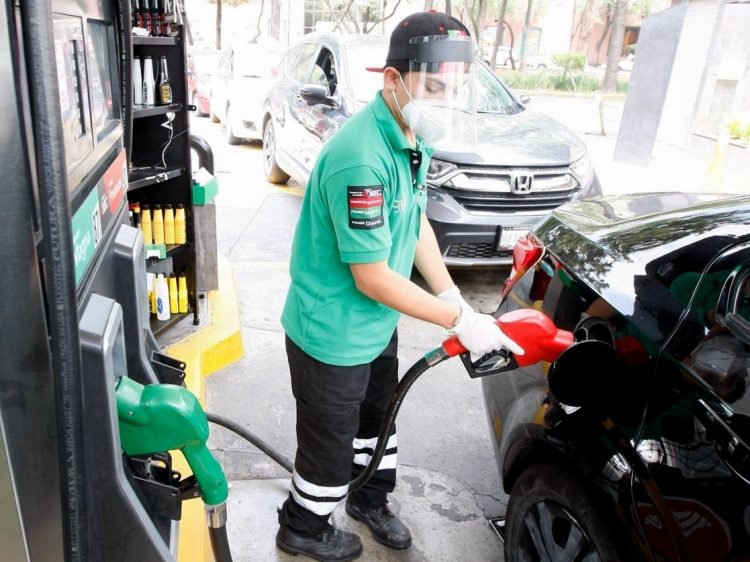 Hacienda mantiene subsidio a gasolinas y aumenta estímulos especiales
