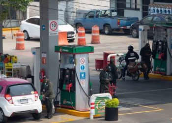 ¡Pese a subsidio! Precio de la gasolina alcanza niveles históricos