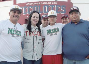 Gobierno de Carmen Lilia apoya a campeones beisbolistas