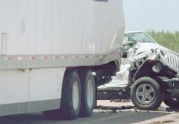 Suman cinco víctimas del ‘Jeep de la muerte’