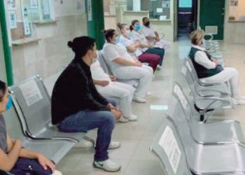 Exhiben al IMSS por la muerte de abuelito