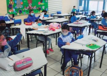 Alumnos de escuelas particulares sí pueden acceder a beca: CREDE