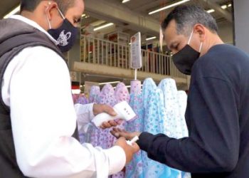 Volverían restricciones por alza de contagios