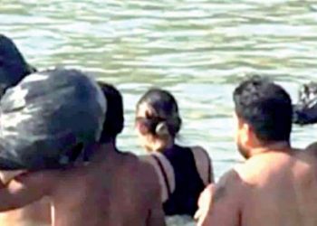 Rescatan a mujer y bebé en el río Bravo