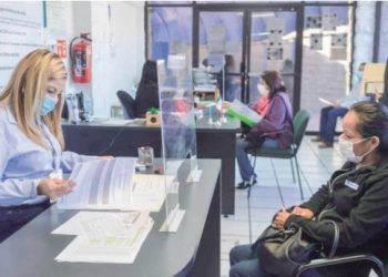 Continúa crisis en el trámite de pasaportes en Nuevo Laredo