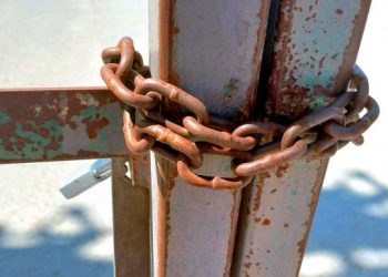 Cierran y abandonan centro oncológico