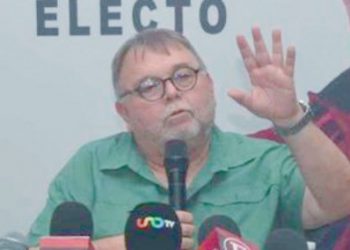 Fusionará Américo dependencias claves