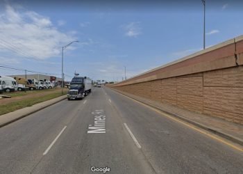 Atropellan y matan a chofer canadiense por Las Minas