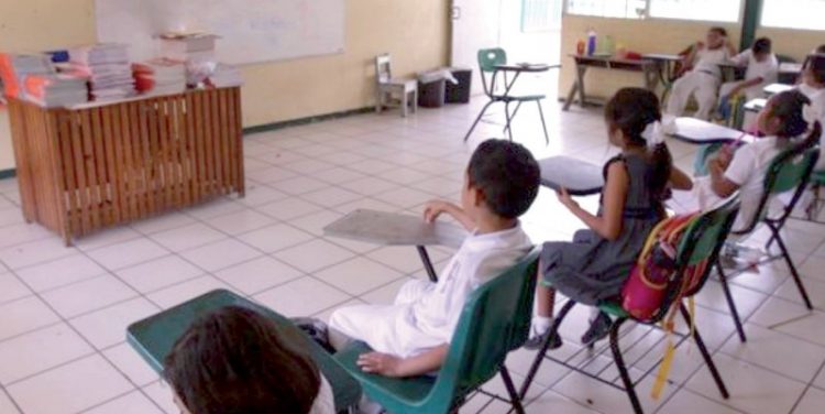 Tienen en Educación Básica un faltante de 70 maestros