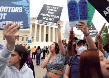 Proponen prohibir aborto en todo Estados Unidos