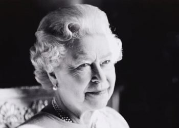 Premier League ha suspendido la jornada este fin de semana por la muerte de la Reina Isabel II