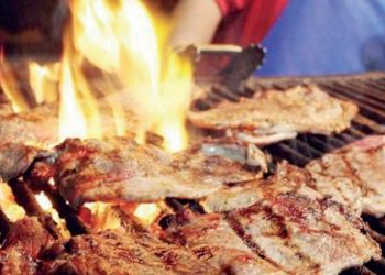 Restaurantes a dos fuegos, competencia desleal e inflación