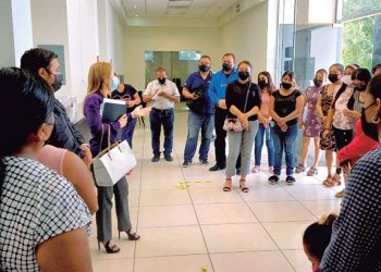 Exigen a Crede más maestros para las escuelas del poniente