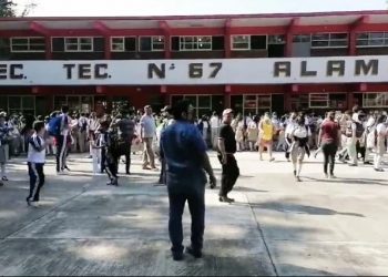 Reportan nueva intoxicación masiva en secundaria de Veracruz