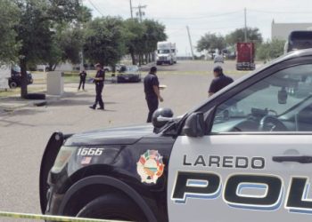 Tiroteo ‘de carro a carro’; tres heridos