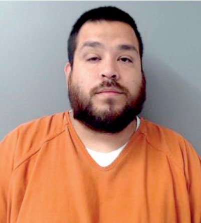 Retiene por la fuerza a su novia