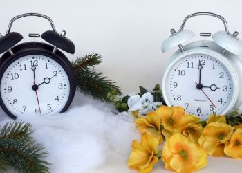 En Senado avanza eliminación de horario de verano