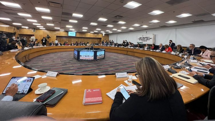 Diputados aprueban en comisiones la Ley de Ingresos para 2023