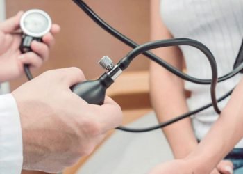 Hipertensión y diabetes causan estragos en pacientes