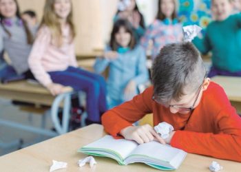 Se unen escuelas para combatir el acoso escolar