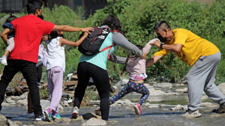 Extiende Estados Unidos la emergencia migratoria