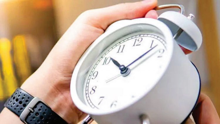 Se hará ajuste de reloj en la frontera