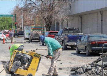 Autorizan hacer de doble circulación la calle