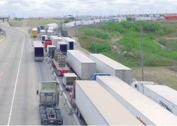 Piden que EU agilice el cruce de mercancías