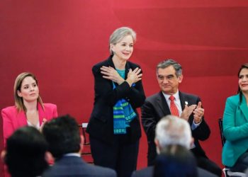 Impulsa María de Villarreal acciones para erradicar la violencia de género