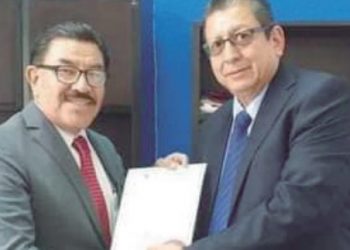 Neolaredense al Registro Público de la Propiedad