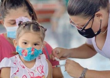 Instalarán módulos de vacunación en panteones